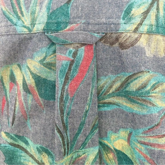 GANT White Water Chambray Short Sleeve Shirt Floral 100% Cotton Blue Size Medium - Picture 8 of 13